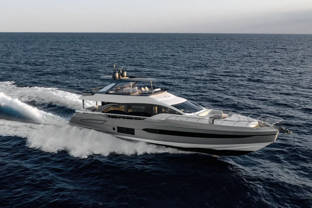 Azimut Fly 78 motor yacht — yacht brokerage across the GCC, Maldives & South of France